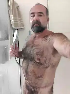 Snapshot of chainjulious chatting on 01/24/25, 05:32 chainjulious online show from 01/24/25, 05:32