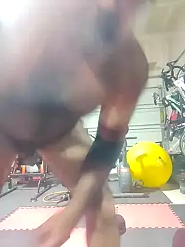 Snapshot of chainjulious chatting on 01/27/25, 01:52 chainjulious online show from 01/27/25, 01:52