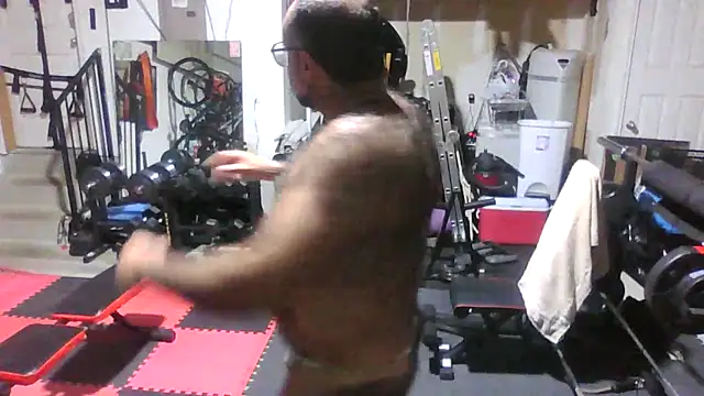 Snapshot of chainjulious chatting on 02/25/26, 02:05 chainjulious online show from 02/25/26, 02:05