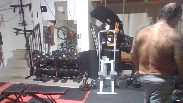 Snapshot of chainjulious chatting on 03/20/26, 12:43 chainjulious online show from 03/20/26, 12:43