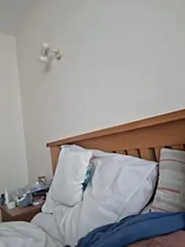 Snapshot of jonjoey123 chatting on 12/01/25, 10:53 jonjoey123 online show from 12/01/25, 10:53