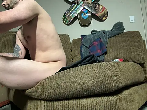 Snapshot of Intokink06 chatting on 02/18/25, 05:53 Intokink06 online show from 02/18/25, 05:53