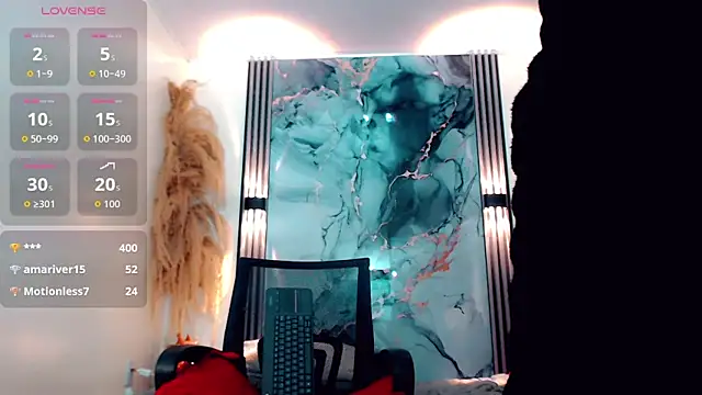 hilary rodriguez online show from 09/30/25, 07:30