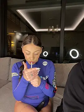 SexOnMyLvL online show from 02/04/26, 09:31