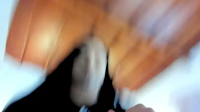 sofhiaa adaams online show from 02/10/25, 04:04