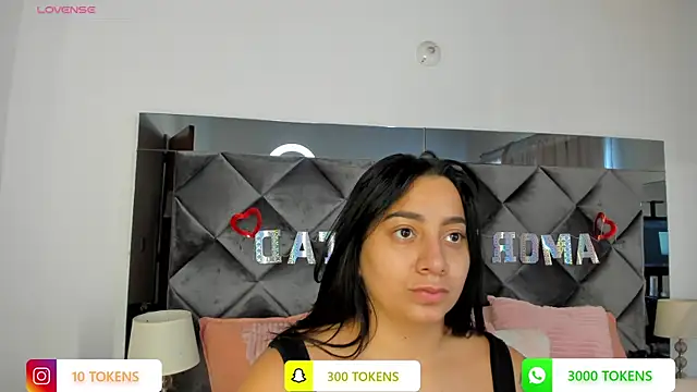 sofhiaa adaams online show from 02/19/25, 04:44