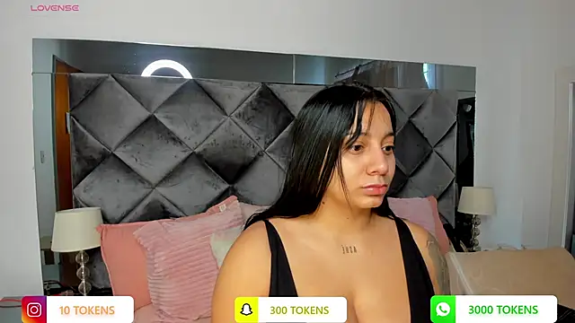 sofhiaa adaams online show from 02/20/25, 03:08