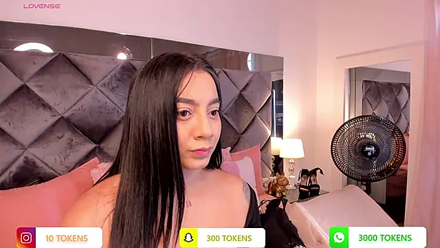 sofhiaa adaams online show from 03/02/25, 05:14