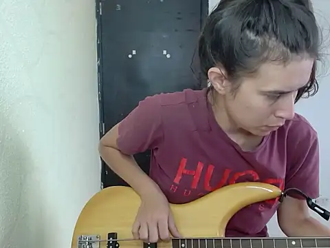 Snapshot of linda92astro chatting on 10/04/25, 12:36 linda92astro online show from 10/04/25, 12:36