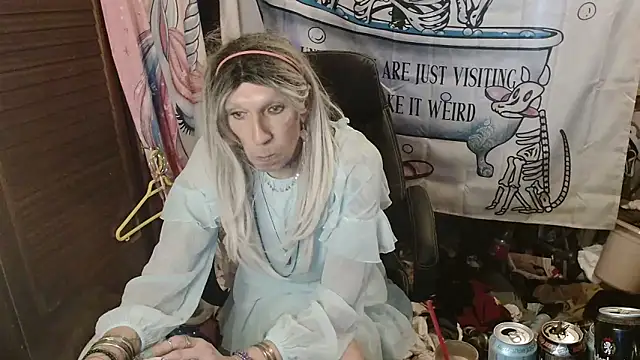 Ombeline1 online show from 02/07/26, 07:34