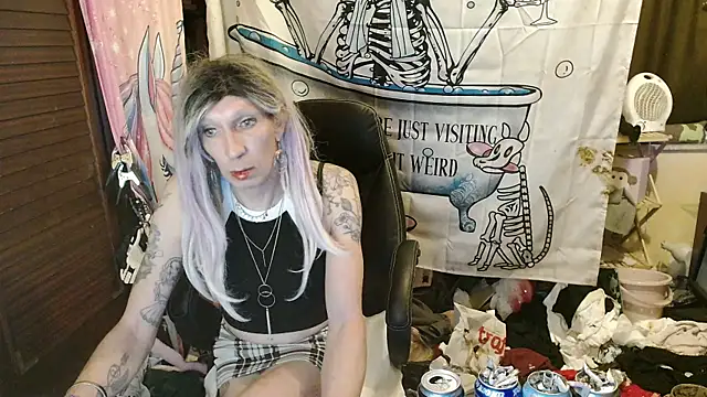 Ombeline1 online show from 03/18/26, 12:25