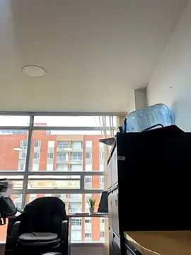 Snapshot of Juana19 chatting on 11/11/25, 01:55 Juana19 online show from 11/11/25, 01:55