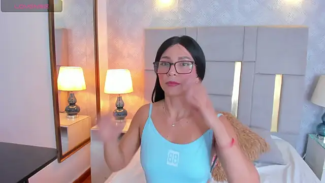 Camilaa Sanchez  online show from 02/24/25, 11:54