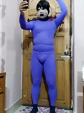 Snapshot of zentaishow chatting on 01/21/25, 10:30 zentaishow online show from 01/21/25, 10:30