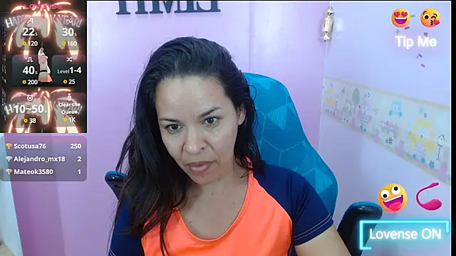 Snapshot of Lizeth_Bels chatting on 01/03/25, 10:08 Lizeth Bels online show from 01/03/25, 10:08