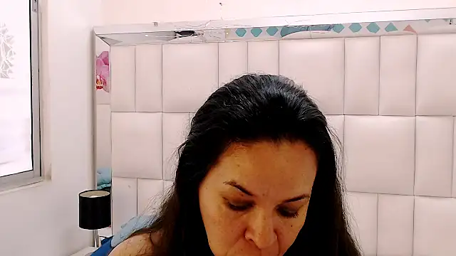 Snapshot of Lizeth_Bels chatting on 01/26/25, 10:02 Lizeth Bels online show from 01/26/25, 10:02