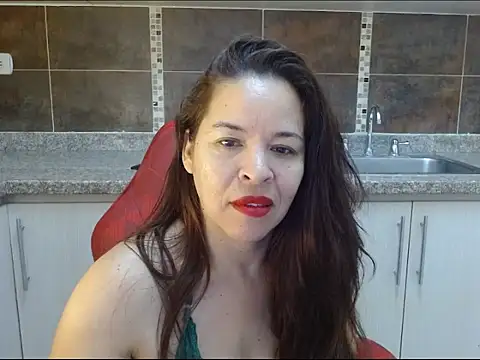 Snapshot of Lizeth_Bels chatting on 07/02/26, 12:00 Lizeth Bels online show from 07/02/26, 12:00