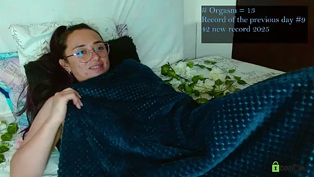 Hot Candy  online show from 01/08/26, 08:49