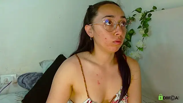 Hot Candy  online show from 04/29/26, 01:43