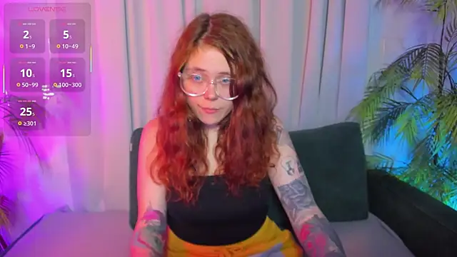 SophiePure online show from 10/06/25, 09:01