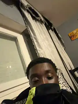 Snapshot of elninoblacko chatting on 05/23/26, 01:11 elninoblacko online show from 05/23/26, 01:11