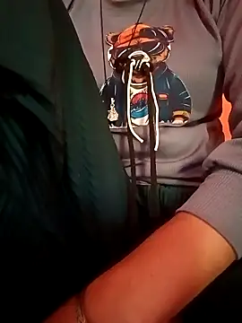 Snapshot of Mangla_Bhabhi chatting on 02/22/25, 02:39 Mangla Bhabhi online show from 02/22/25, 02:39