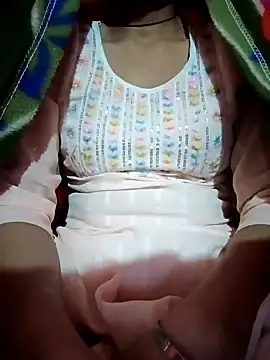 Snapshot of Mangla_Bhabhi chatting on 02/23/25, 05:07 Mangla Bhabhi online show from 02/23/25, 05:07