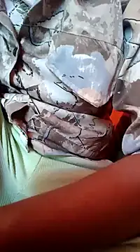 Snapshot of Mangla_Bhabhi chatting on 03/23/25, 07:09 Mangla Bhabhi online show from 03/23/25, 07:09