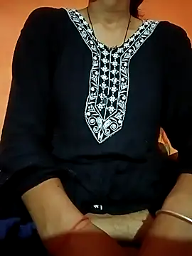 Snapshot of Mangla_Bhabhi chatting on 09/24/25, 12:14 Mangla Bhabhi online show from 09/24/25, 12:14