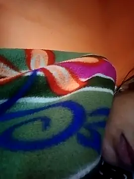 Snapshot of Mangla_Bhabhi chatting on 12/04/25, 02:10 Mangla Bhabhi online show from 12/04/25, 02:10