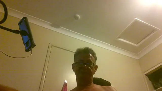 butseriouslykahnt online show from 01/21/25, 06:45