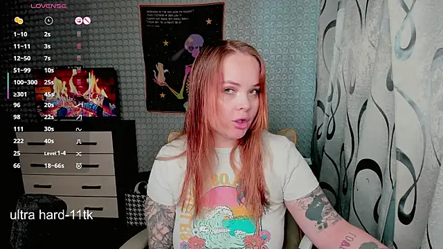 flower sarah  online show from 06/17/26, 02:25
