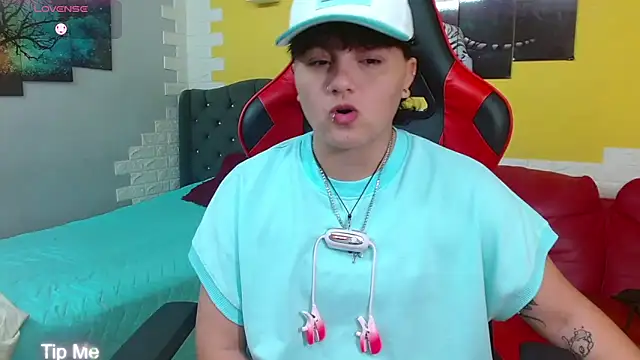 isabeautyx19 online show from 02/22/26, 01:40