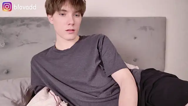 callmenineoneseven online show from 03/21/26, 08:45