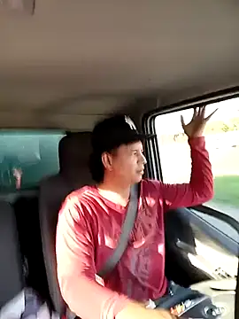 Snapshot of yoryisexi chatting on 10/01/25, 09:32 yoryisexi online show from 10/01/25, 09:32