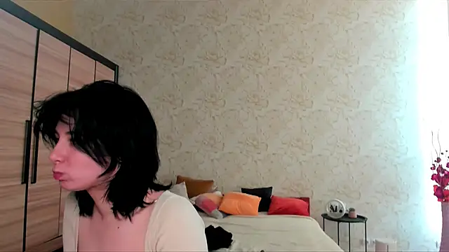 JulisSweet online show from 02/09/25, 12:19