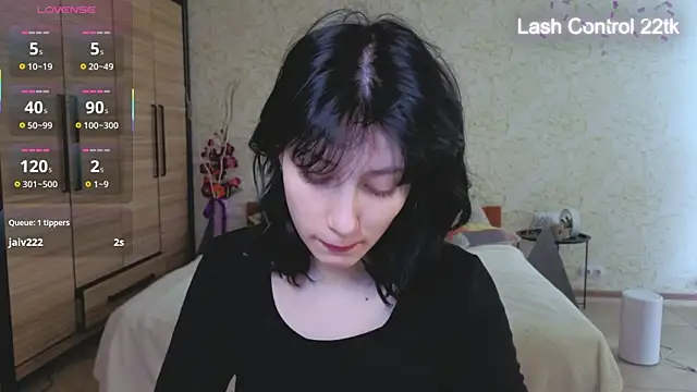 JulisSweet online show from 04/14/26, 06:30