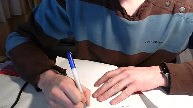 Snapshot of SissyStefanie chatting on 12/03/24, 05:45 SissyStefanie online show from 12/03/24, 05:45