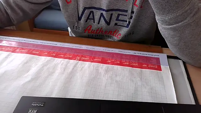 Snapshot of SissyStefanie chatting on 01/02/25, 11:41 SissyStefanie online show from 01/02/25, 11:41