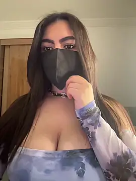 Snapshot of Hot-Sarah-arab chatting on 03/19/26, 10:03 Hot-Sarah-arab online show from 03/19/26, 10:03