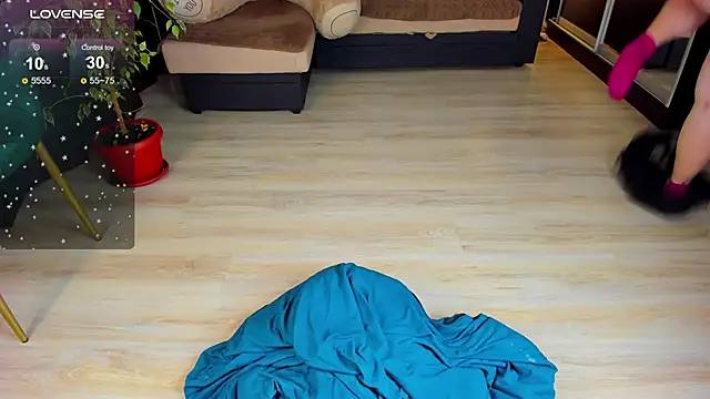 Carolina bby online show from 02/03/26, 07:41