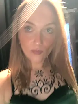 Goldloeckchen159 online show from 09/28/25, 10:31