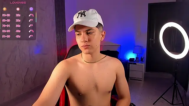 Brat  online show from 03/28/26, 06:24