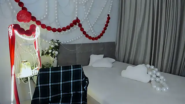 ContinentOfTranquility online show from 04/14/26, 04:07