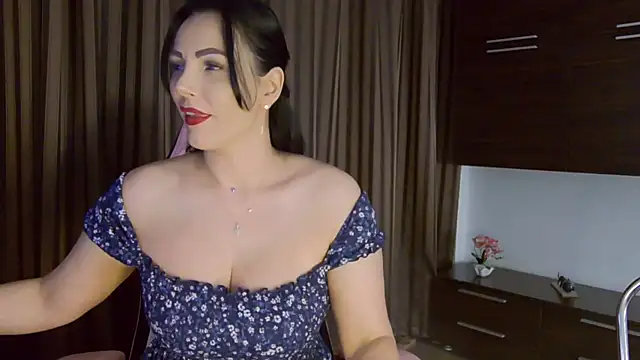 Snapshot of ReiyaRey chatting on 02/25/25, 11:00 ReiyaRey online show from 02/25/25, 11:00