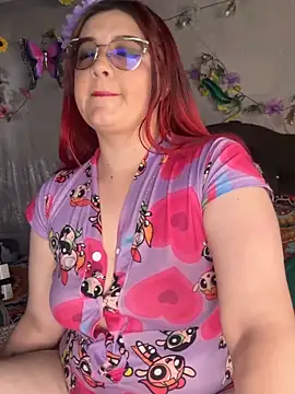 Snapshot of NinaGauther chatting on 05/07/26, 02:44 NinaGauther online show from 05/07/26, 02:44