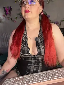 Snapshot of NinaGauther chatting on 06/26/26, 03:16 NinaGauther online show from 06/26/26, 03:16