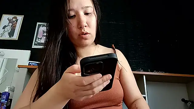 Snapshot of Japabaixinha chatting on 11/08/25, 06:18 Japabaixinha online show from 11/08/25, 06:18