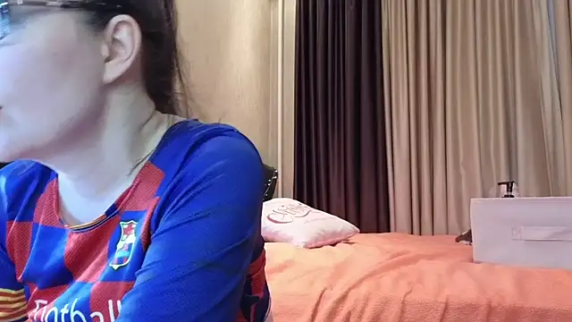 DashaHart online show from 01/02/25, 10:11