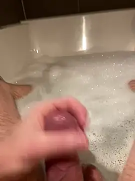 LivingLegend1978 online show from 01/01/25, 02:52